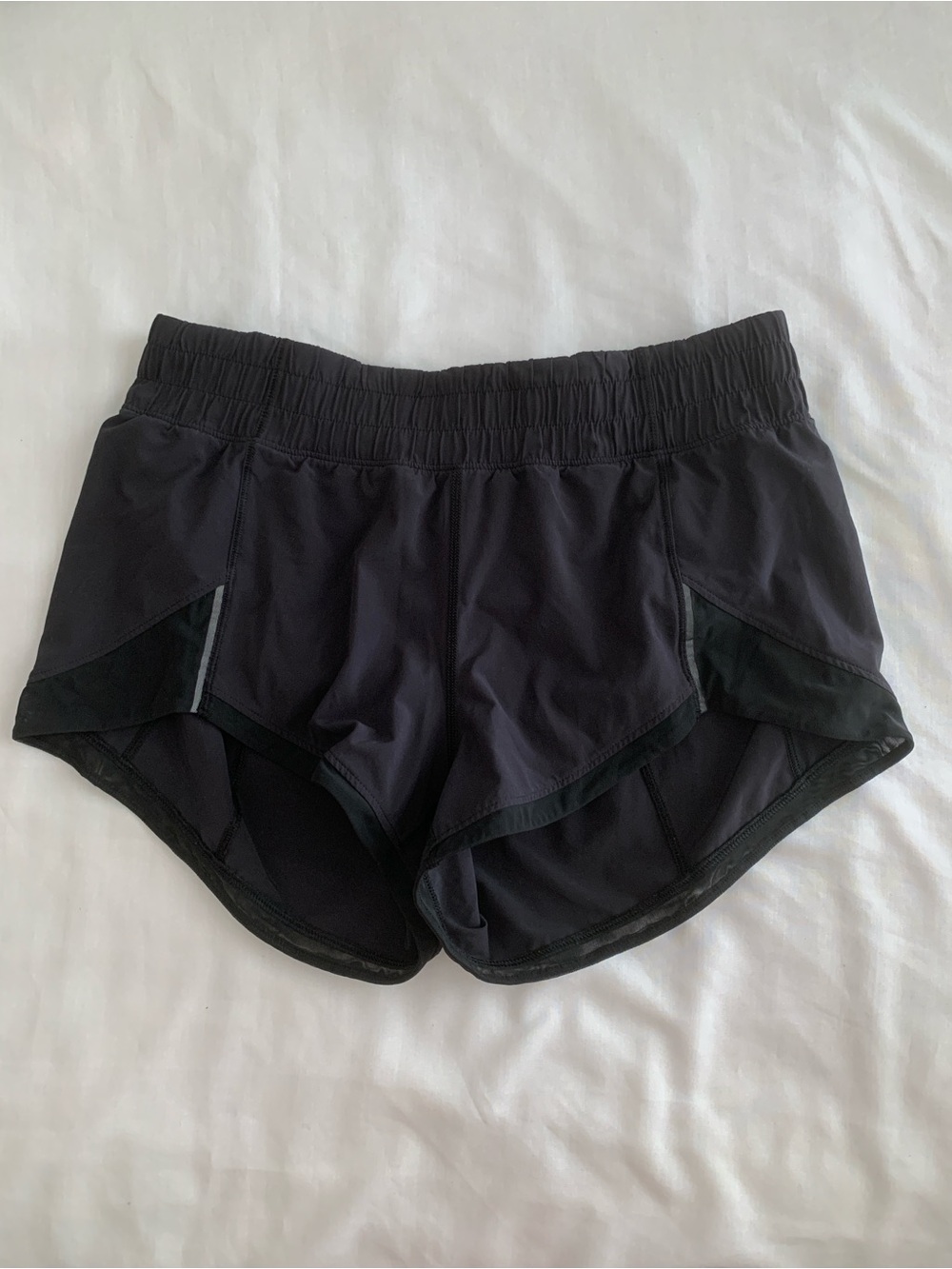 EUC Lululemon Black Athletic Running Shorts Built-In Liner Women’s XS Approx.